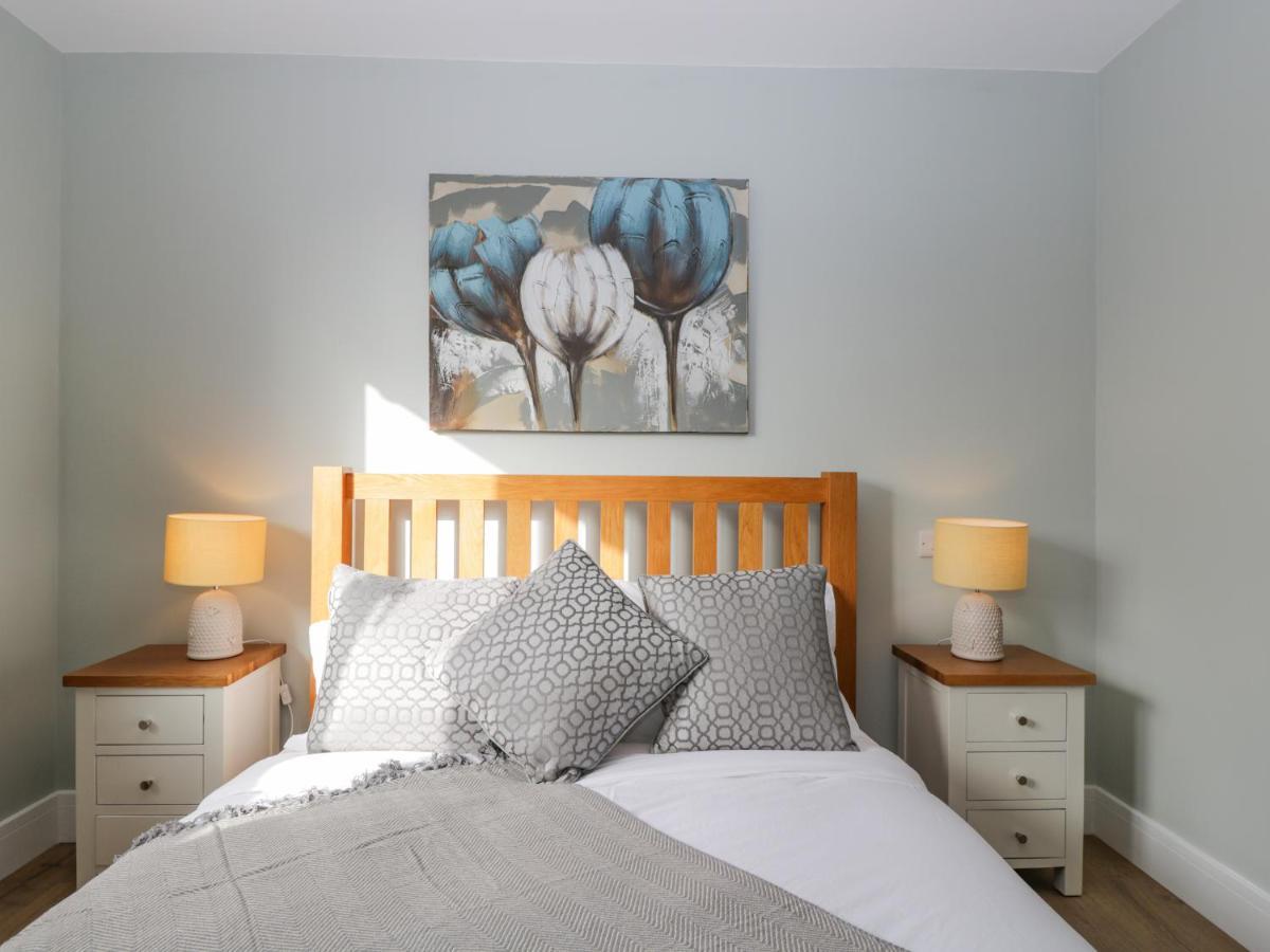 Villa Birch House Corsham Esterno foto